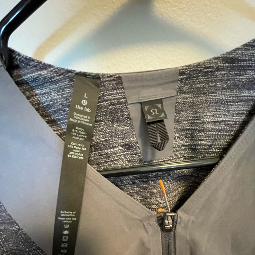 Lululemon Lab Varsa Jacket - Picture 3 of 3